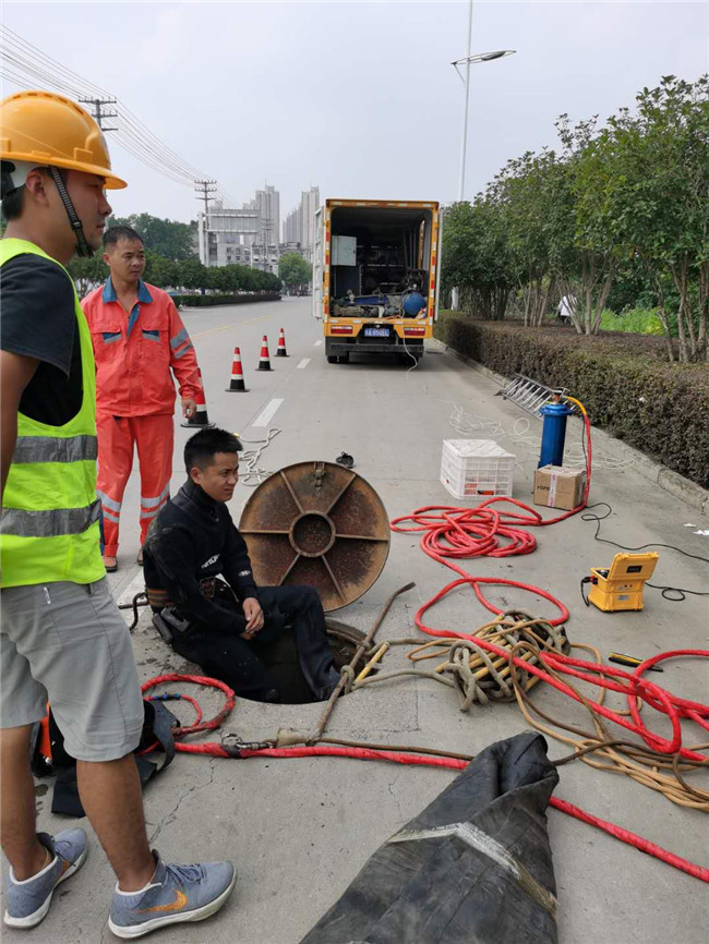 桥东翻衬法管道修复技术主要工序