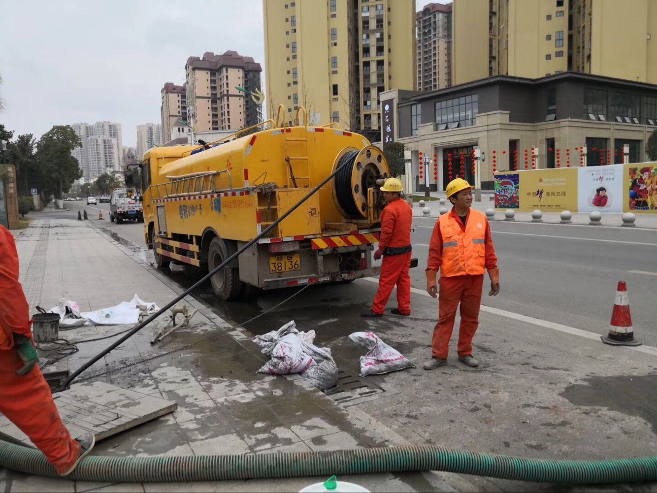 桥东排污管道清淤-管道清洗